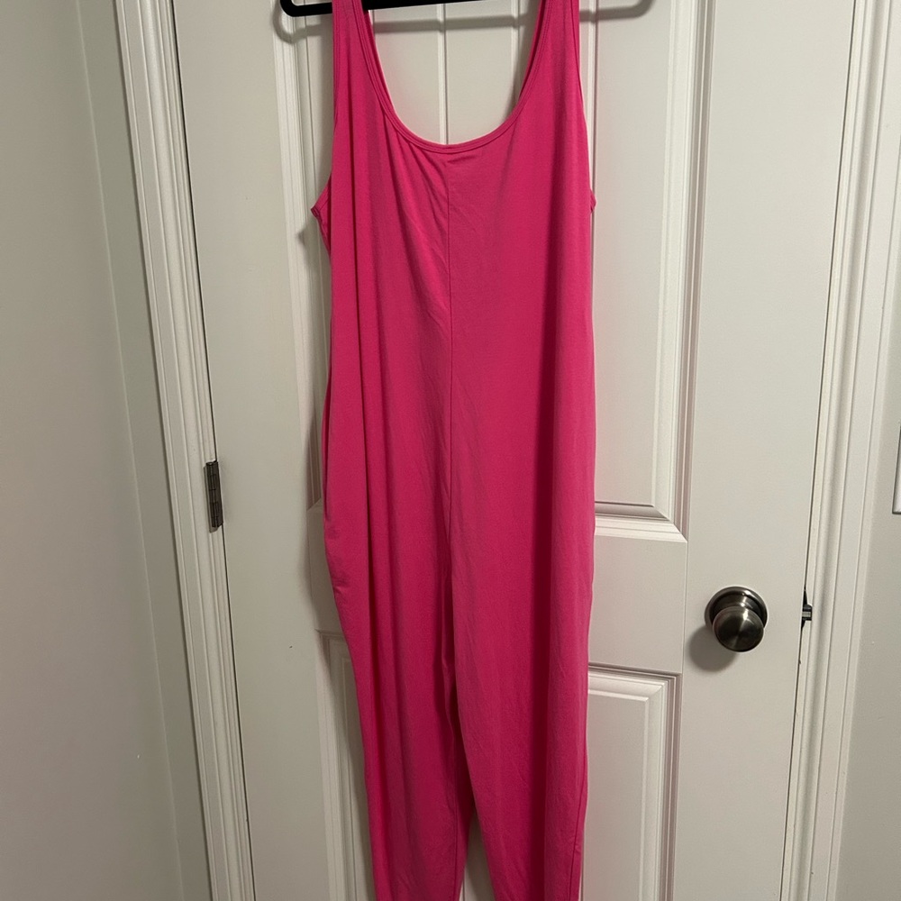 Smash + Tess Pink tank romper-Relaxed Fit Scoop Neck